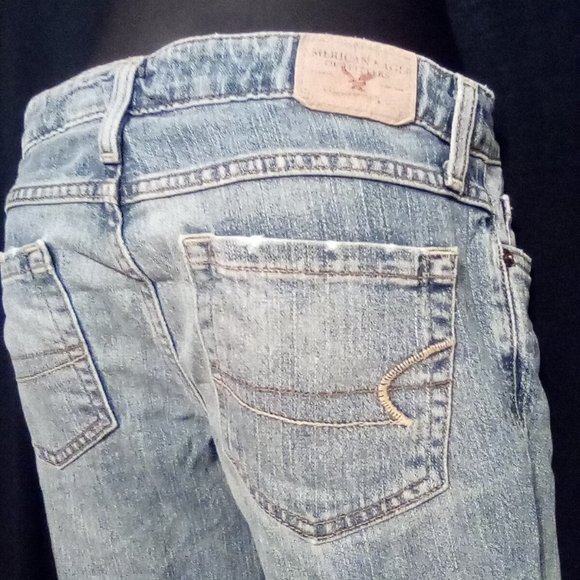 COPY - American Eagle Slightly Flared Distressed Blue Jeans 0 -- Final Price - Picture 12 of 15